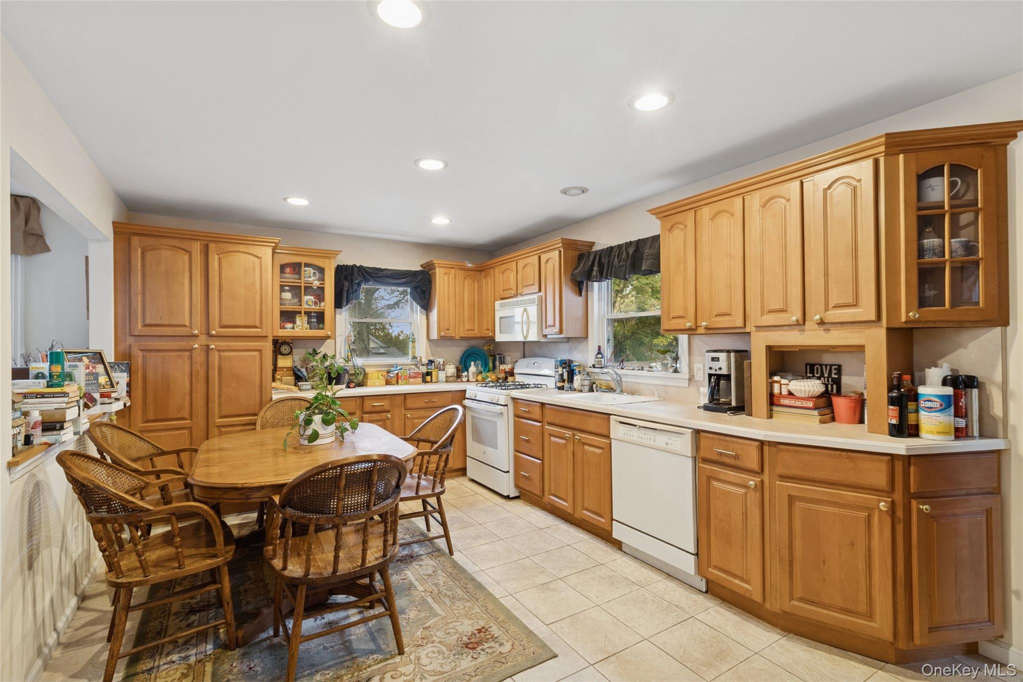 215 Hallock Landing Road Rocky Point, NY 11778 - Photo 5 of 35