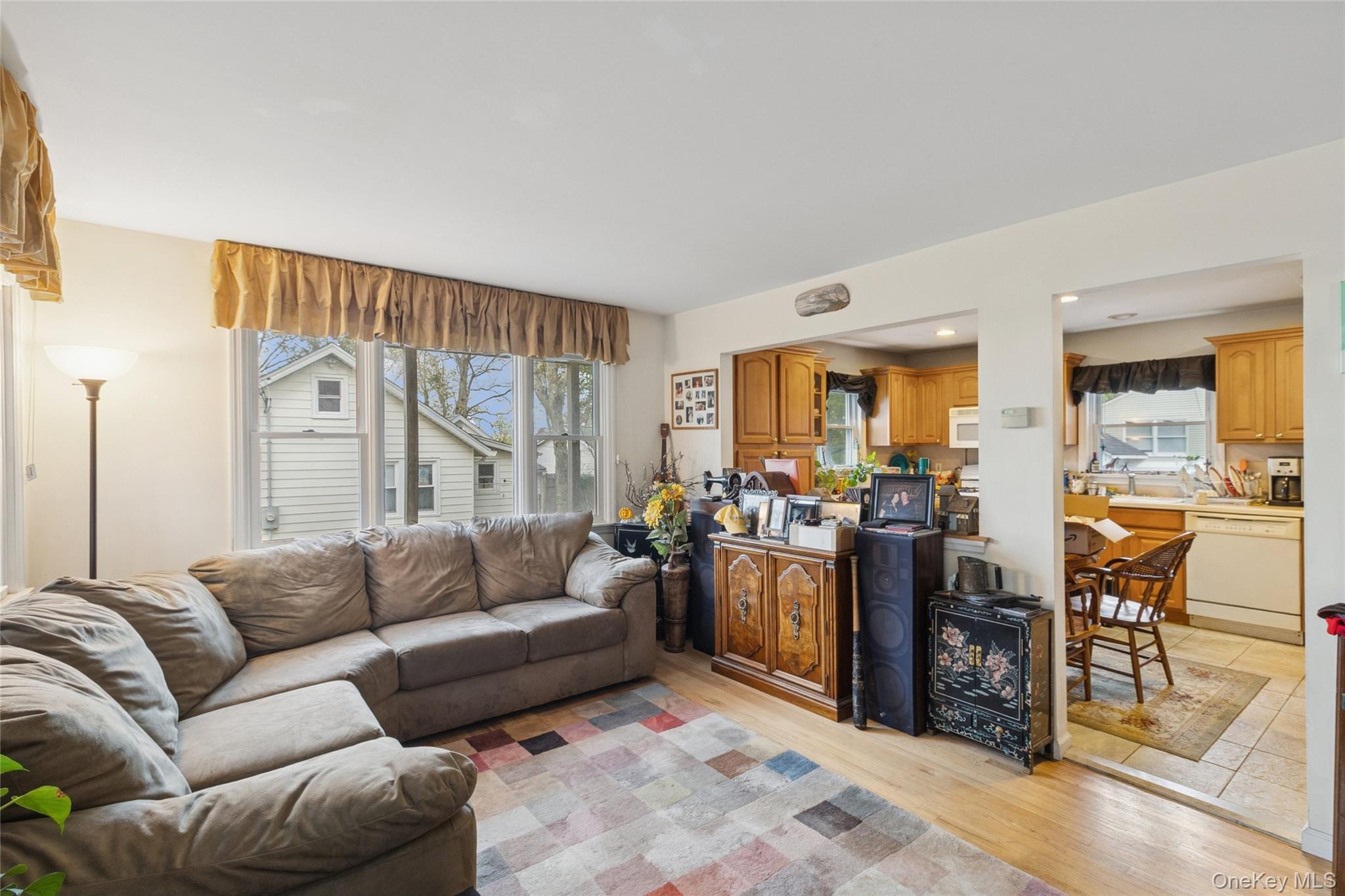 215 Hallock Landing Road Rocky Point, NY 11778 - Photo 8 of 35