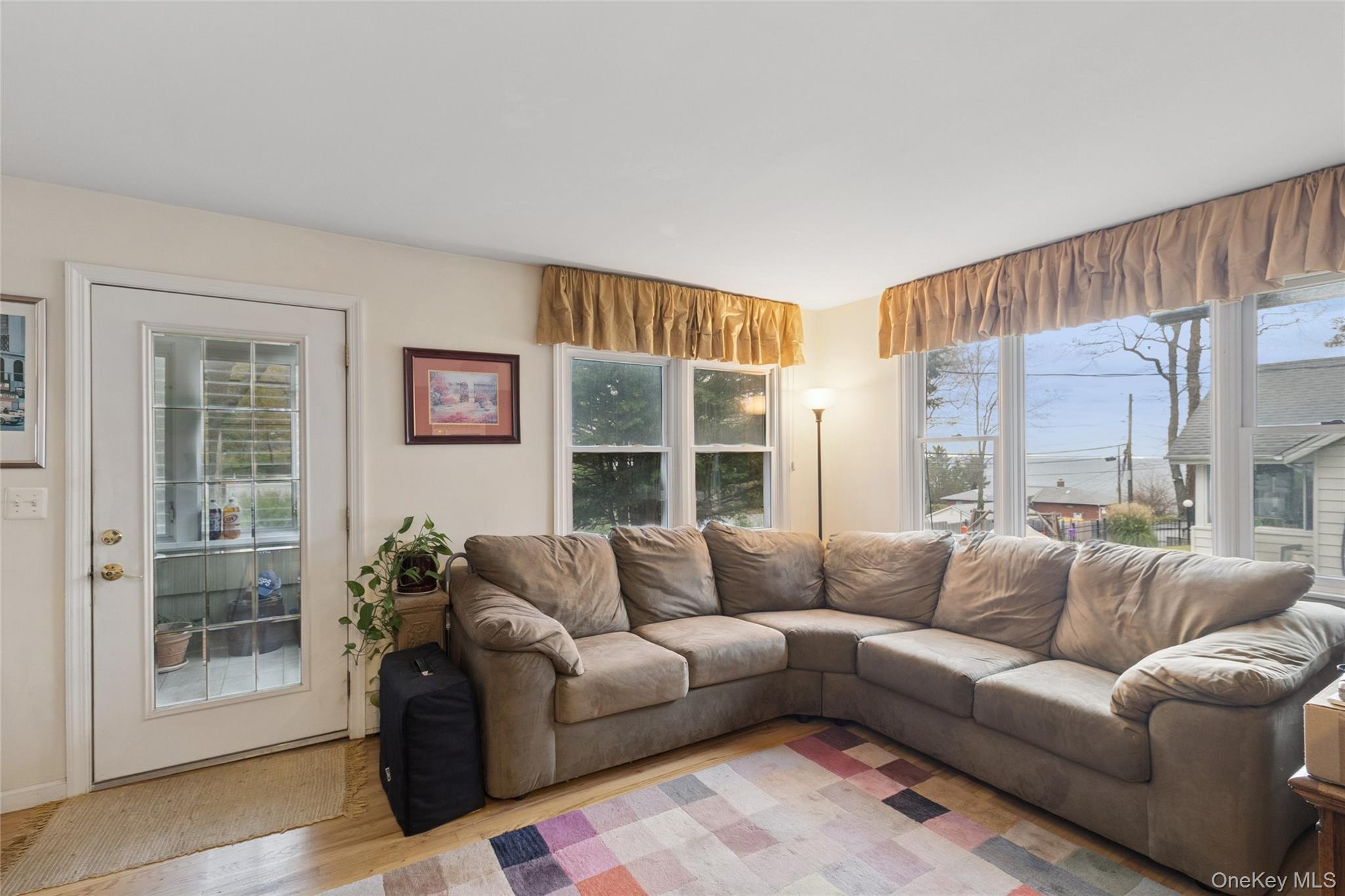 215 Hallock Landing Road Rocky Point, NY 11778 - Photo 9 of 35