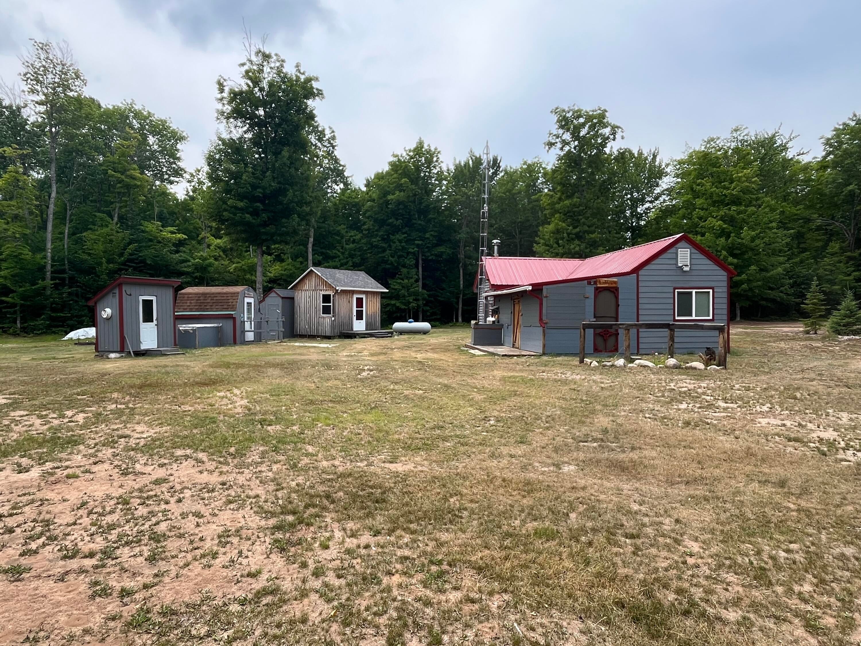 7461 Old Grade Road Newberry, MI 49868 - Photo 3 of 33 Gallery Image 3