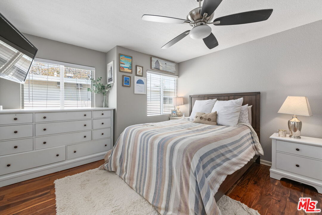 222 West Imperial Avenue, Unit 3 El Segundo, CA 90245 - Photo 12 of 24 a bedroom with a bed and a window