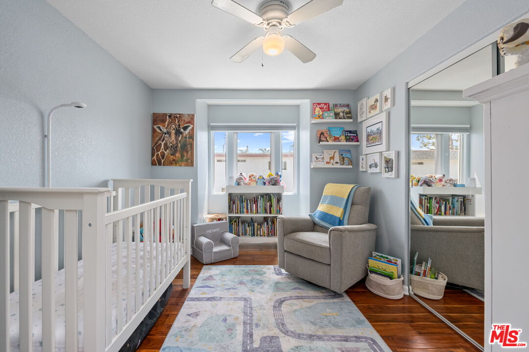 222 West Imperial Avenue, Unit 3 El Segundo, CA 90245 - Photo 16 of 24 a living room with furniture and a rug