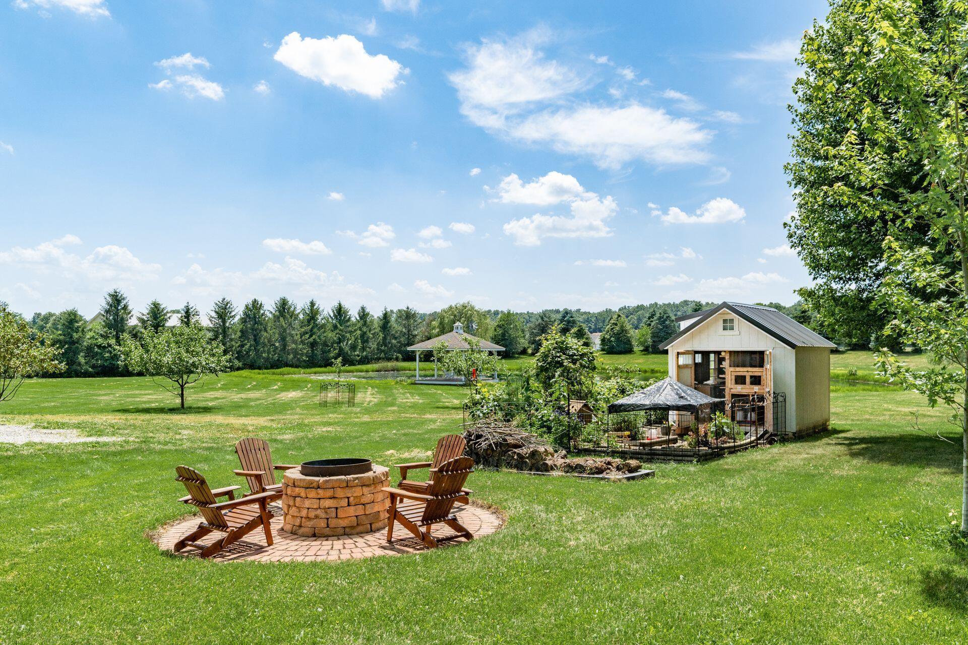 3873 Carters Corner Road Sunbury, OH 43074 - Photo 68 of 86 Firepit