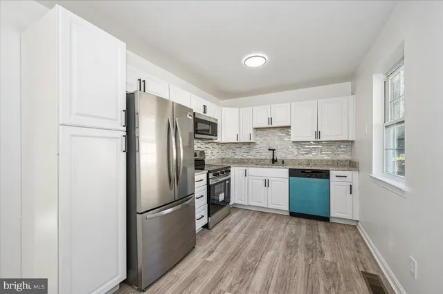 $2,300 | 426 Washington Street, Aberdeen, MD 21001