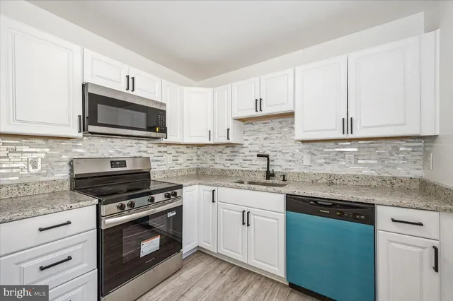 $2,300 | 426 Washington Street, Aberdeen, MD 21001