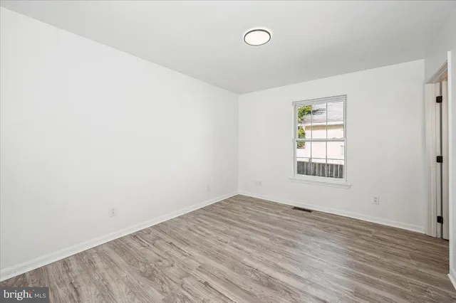 $2,300 | 426 Washington Street, Aberdeen, MD 21001