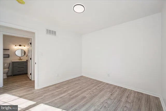 $2,300 | 426 Washington Street, Aberdeen, MD 21001