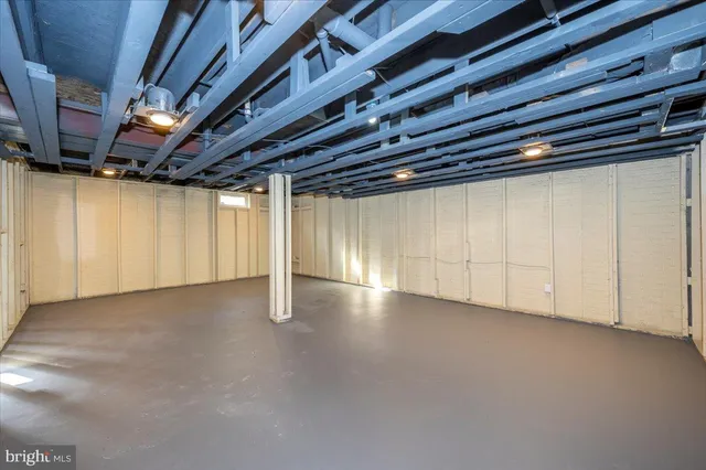 $2,300 | 426 Washington Street, Aberdeen, MD 21001