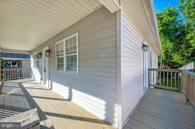 $2,300 | 426 Washington Street, Aberdeen, MD 21001