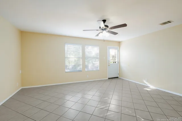 $2,100 | 249 Michelle Lane, Boerne, TX 78006