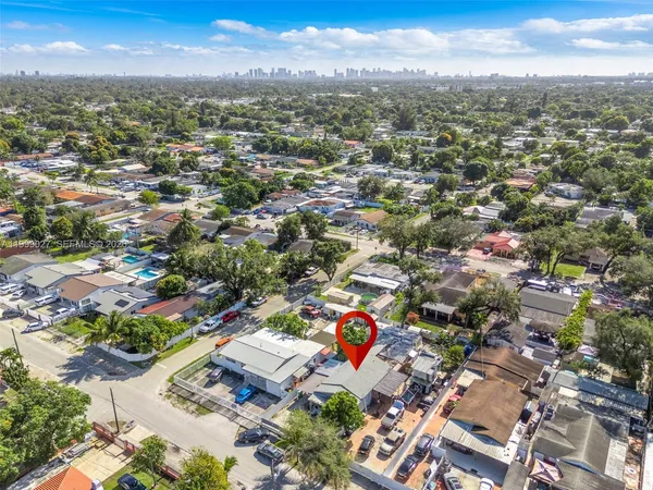 $3,200 | 3166 Northwest 102nd Street, Miami, FL 33147