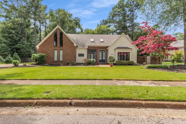 $400,000 | 3165 Plantation Cove, Memphis, TN 38119