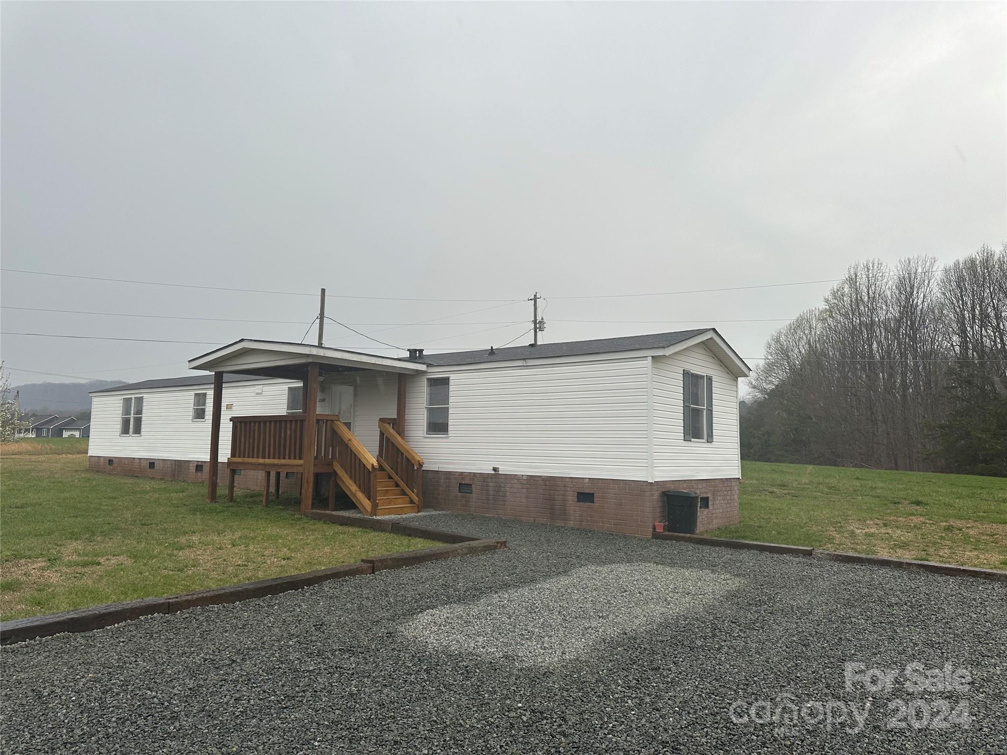 3549 Keystone Drive Sherrills Ford, NC 28673 - Photo 2 of 25 a view of a house with a yard