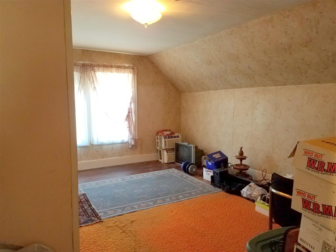 89 Winter Street Rochester, NH 03867 - Photo 11 of 20