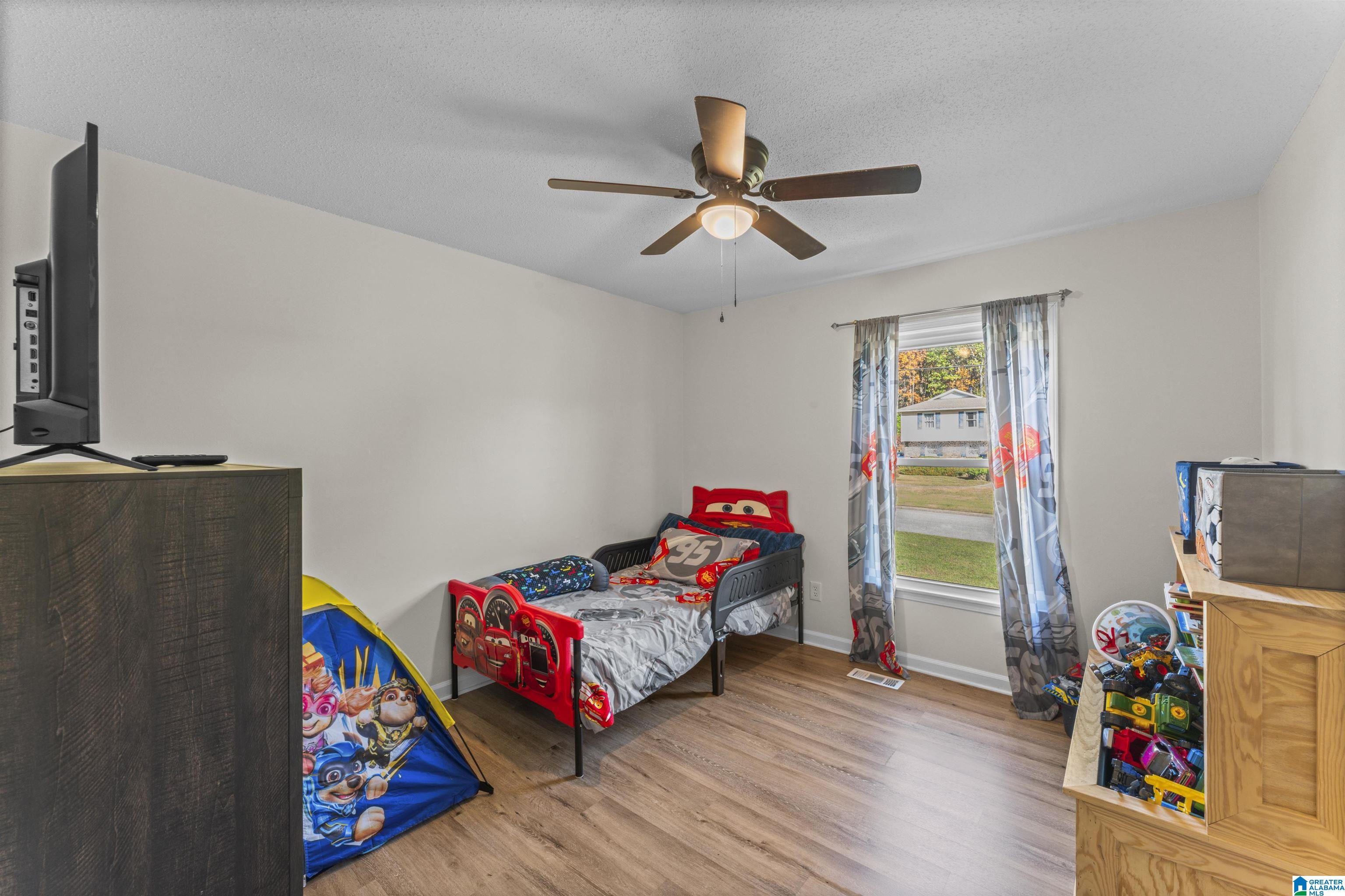712 Wilderness Road Pelham, AL 35124 - Photo 26 of 32