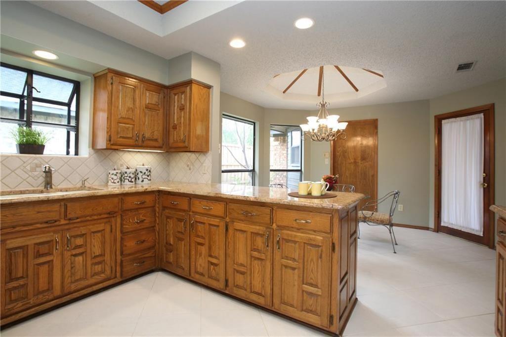 2127 Windy Ridge Lane Garland, TX 75044 - Photo 3 of 11