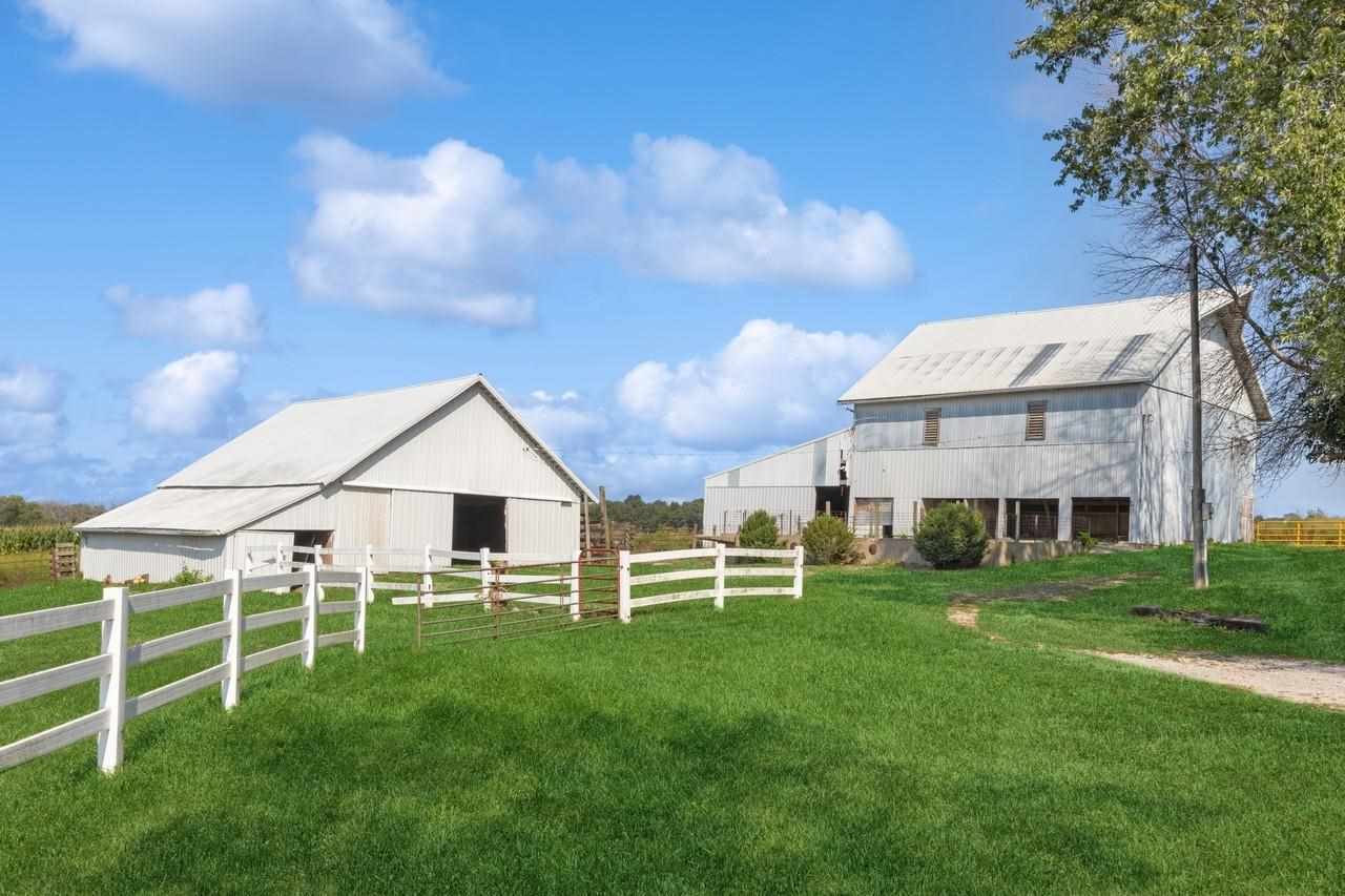 1354 Angle Road Southwest Kalona, IA 52247 - Photo 39 of 42 Gallery Image 39