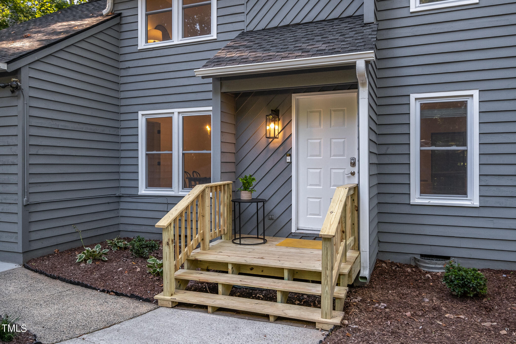 15 Copper Hill Court Durham, NC 27713 - Photo 4 of 27 004_dscf4758-edit