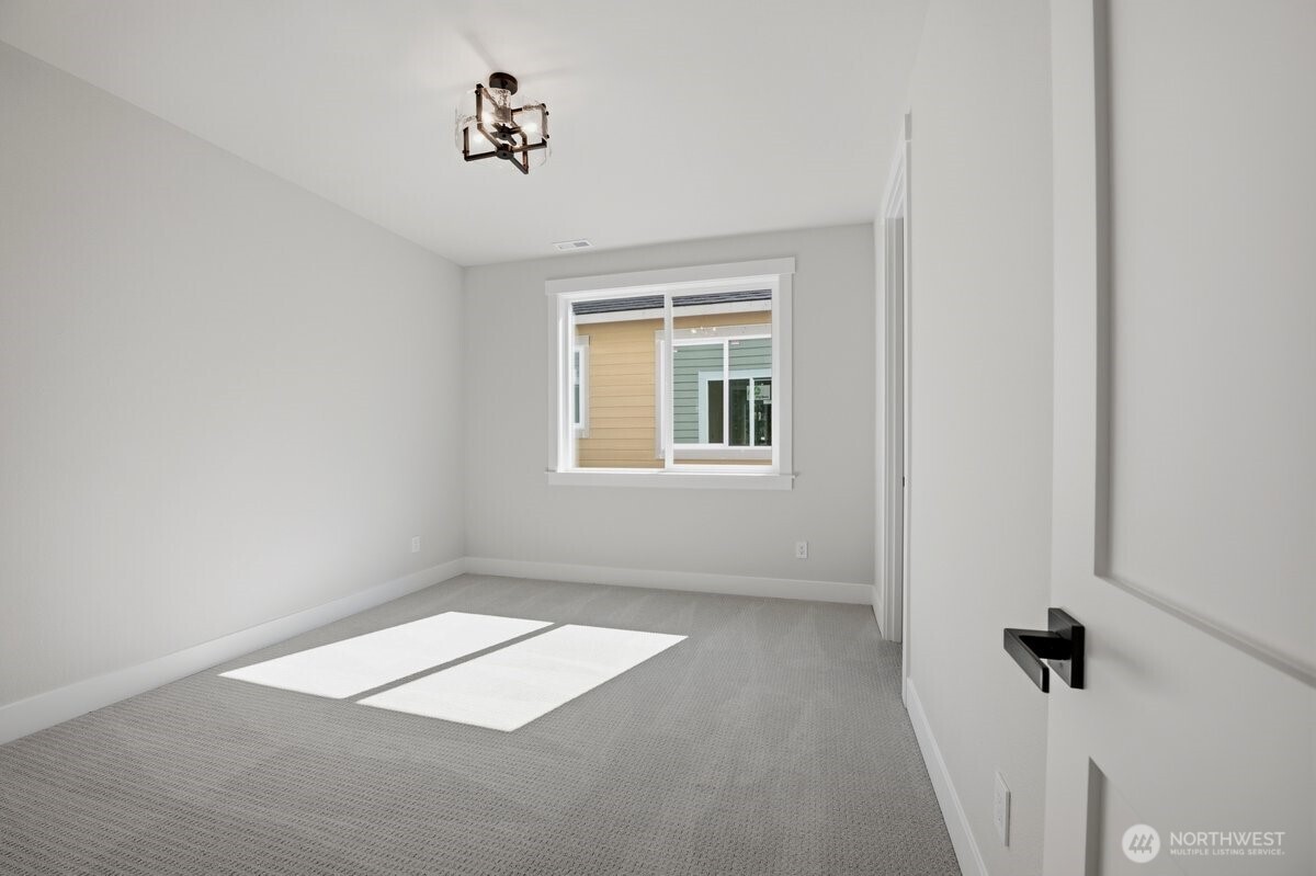 8525 230th Place Southwest, Unit 11 Edmonds, WA 98026 - Photo 27 of 39 Gallery Image 27