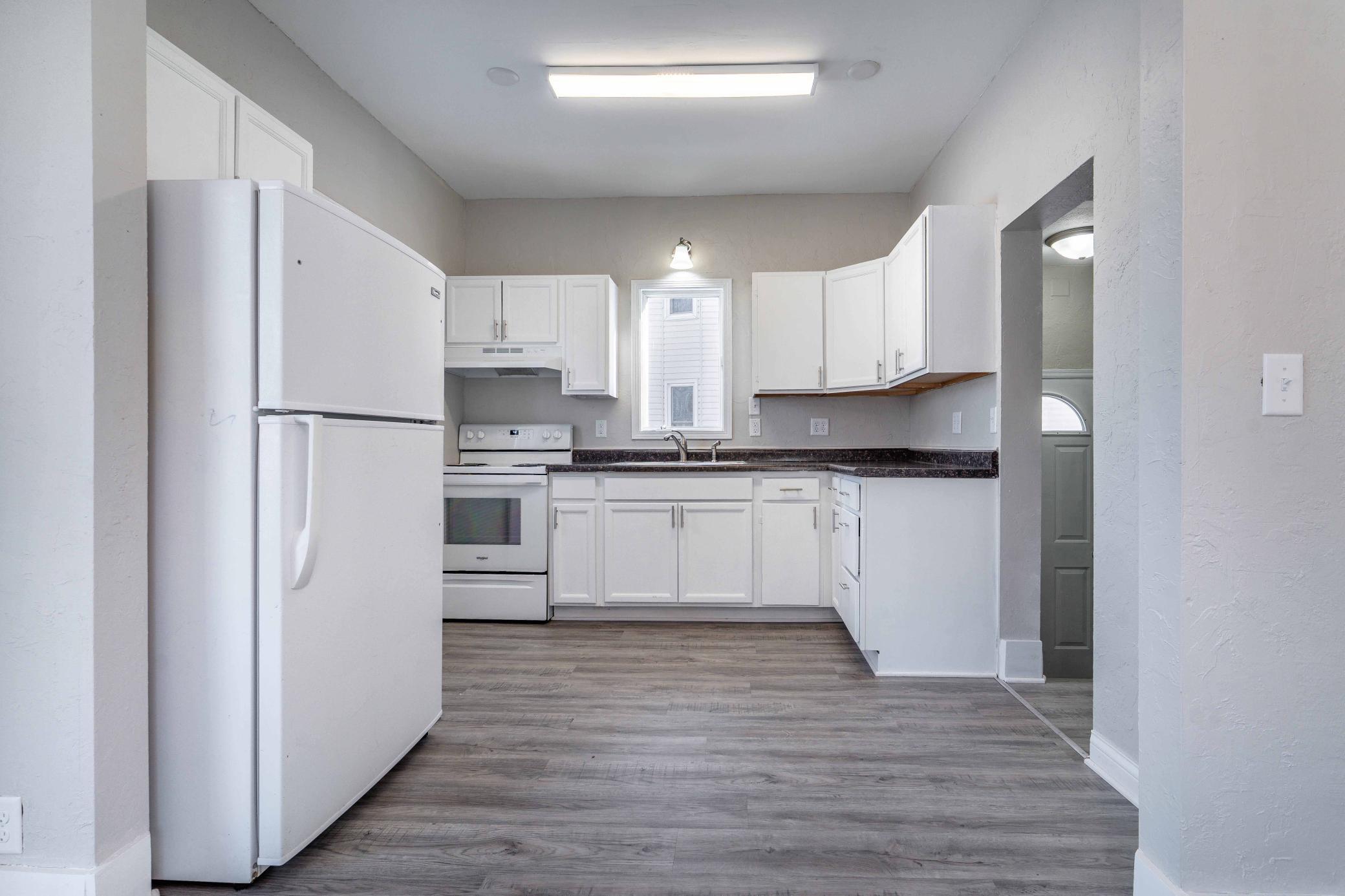 231 East Snelling Avenue Appleton, MN 56208 - Photo 17 of 43