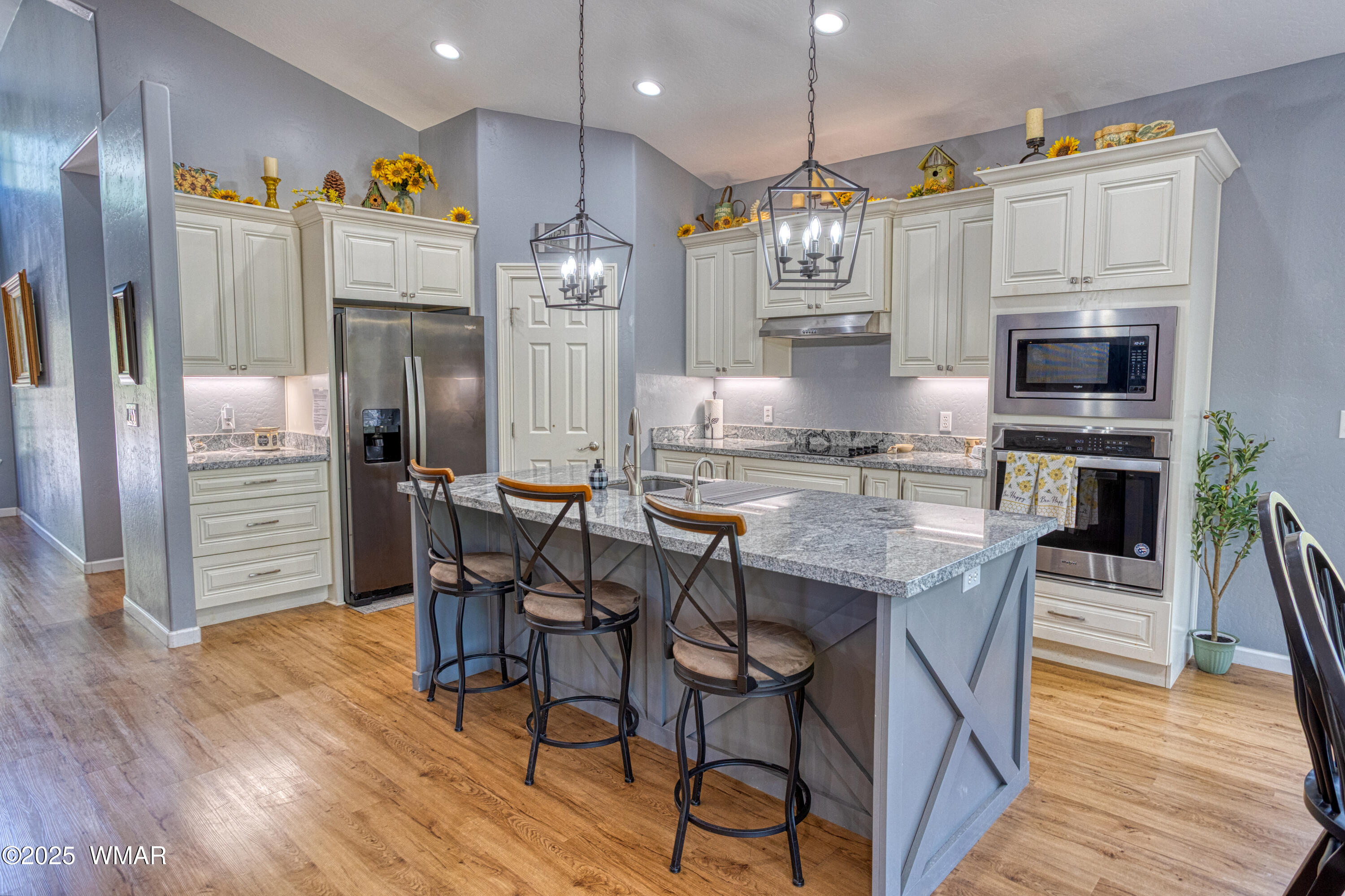 2889 Jacks Road Lakeside, AZ 85929 - Photo 20 of 65 KITCHEN
