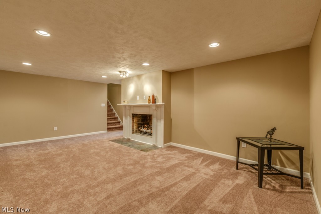 9762 Johnnycake Ridge Road Mentor, OH 44060 - Photo 9 of 23 Gallery Image 9