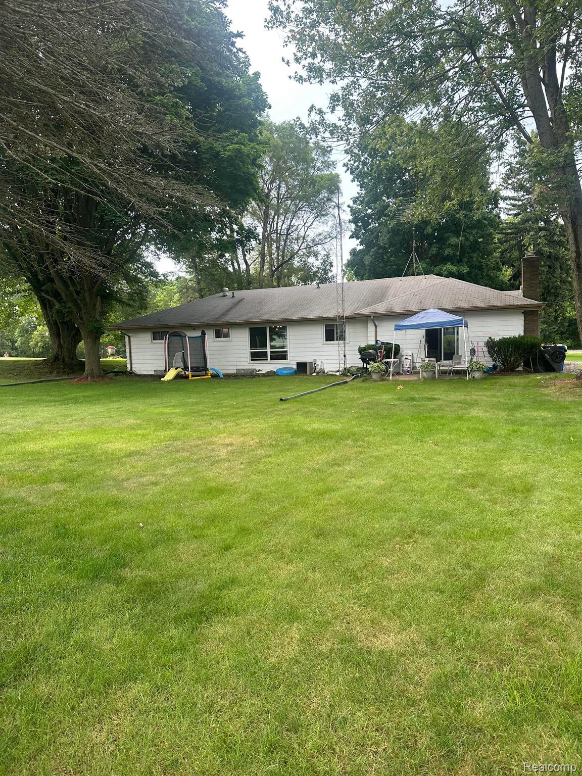 4203 East Stanley Road Mount Morris, MI 48458 - Photo 2 of 8 Gallery Image 2