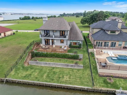 $899,999 | 10812 Bourbon Street, Willis, TX 77318