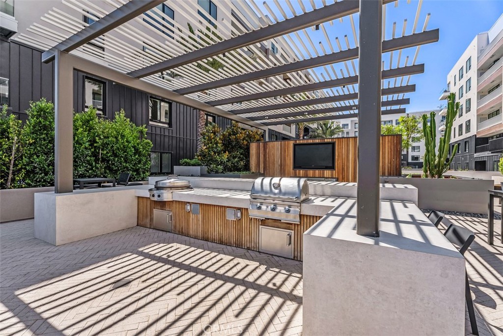 1302 Rivington Irvine, CA 92612 - Photo 19 of 27