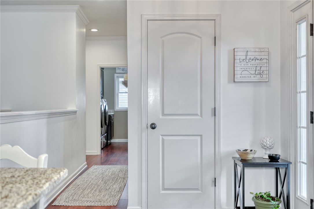 625 Pine Lakes Trail Webster, NY 14580 - Photo 17 of 50