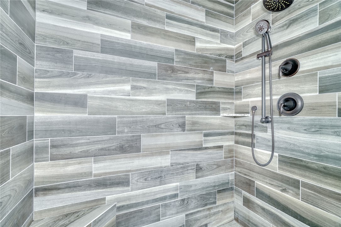 625 Pine Lakes Trail Webster, NY 14580 - Photo 23 of 50