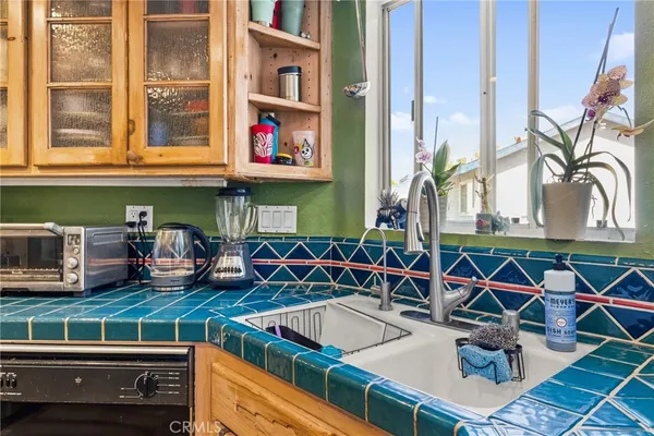 $469,999 | 1941 Glenoaks Boulevard, Unit 190, San Fernando, CA 91340