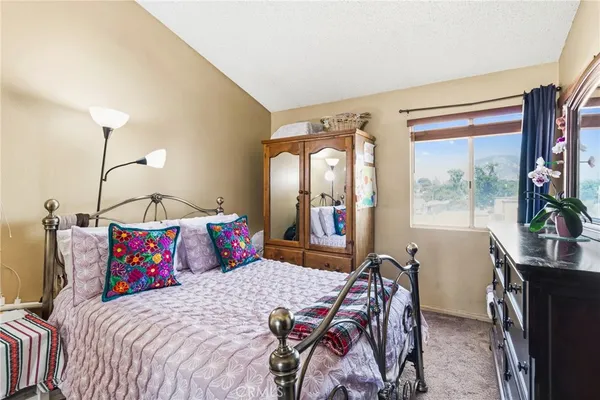 $469,999 | 1941 Glenoaks Boulevard, Unit 190, San Fernando, CA 91340