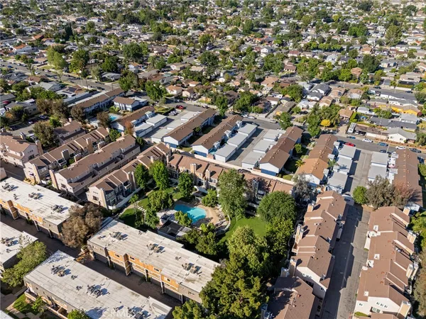 $469,999 | 1941 Glenoaks Boulevard, Unit 190, San Fernando, CA 91340