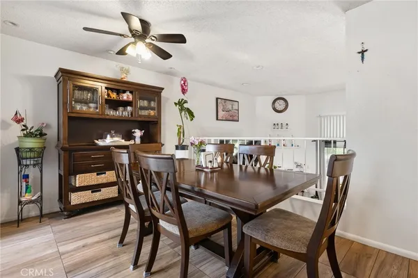 $469,999 | 1941 Glenoaks Boulevard, Unit 190, San Fernando, CA 91340