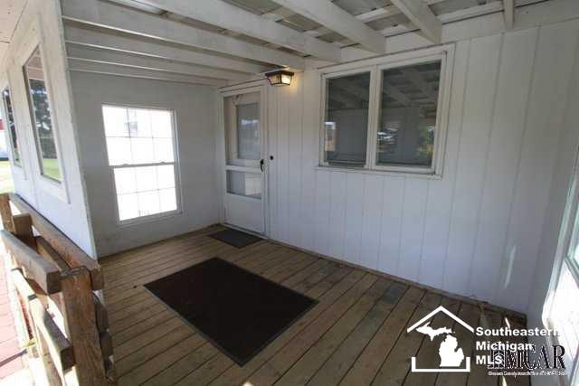 11245 Palmer Road Maybee, MI 48159 - Photo 3 of 23 21380102-2.JPG
