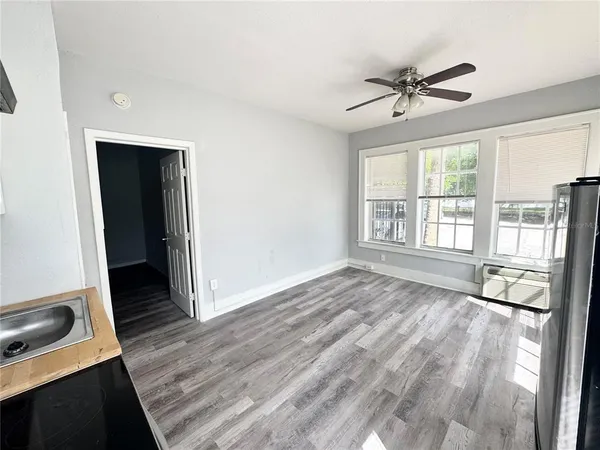 $1,299 | 704 Cordova Drive, Unit 1, Orlando, FL 32804