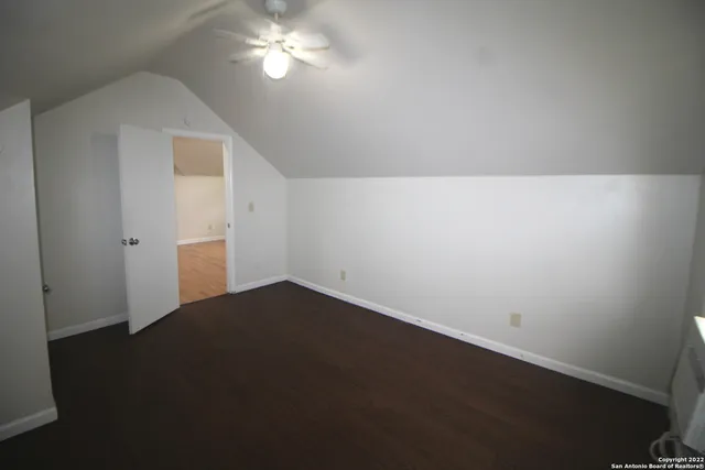 a view of empty room with window