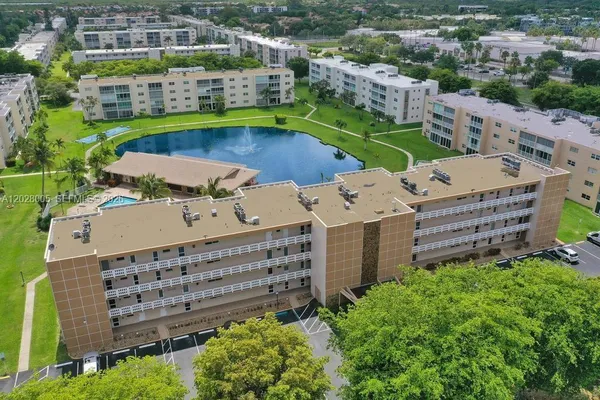 $255,000 | 1025 Southeast 2nd Avenue, Unit 208, Dania Beach, FL 33004
