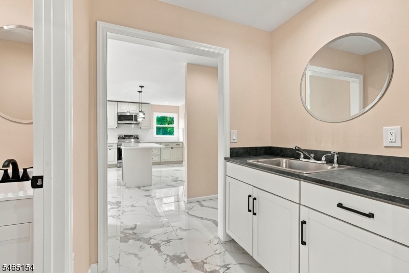105 Russling Road Hackettstown, NJ 07840 - Photo 14 of 50 Gallery Image 14