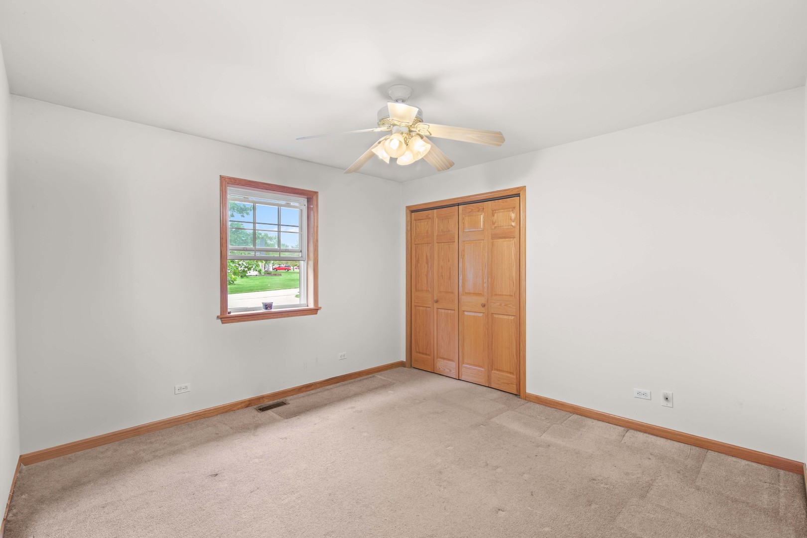 2383 North 4070th Road Sheridan, IL 60551 - Photo 12 of 35 Gallery Image 12