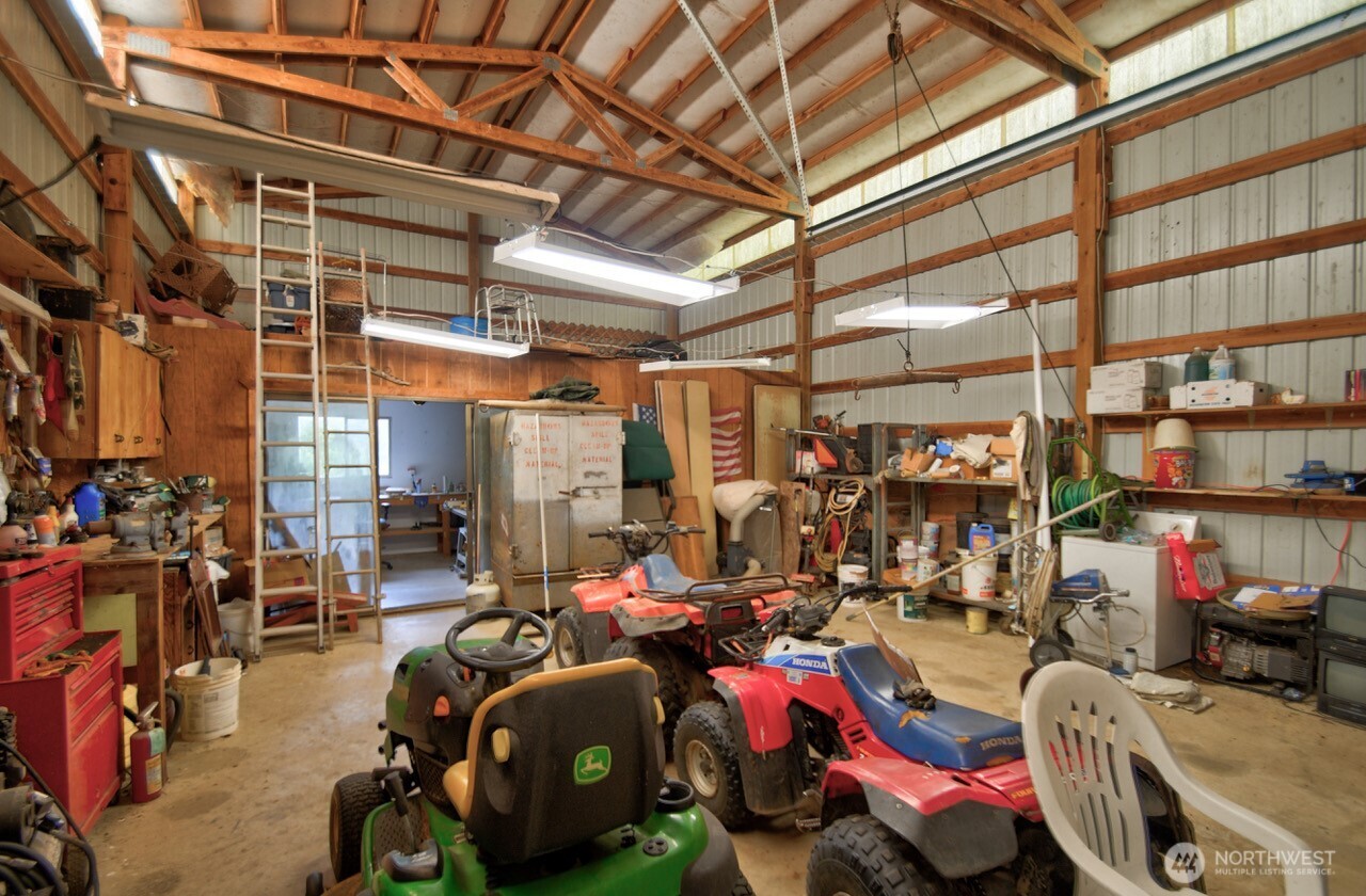 378 Burnt Ridge Road Onalaska, WA 98570 - Photo 34 of 40 a view of a store room with furniture