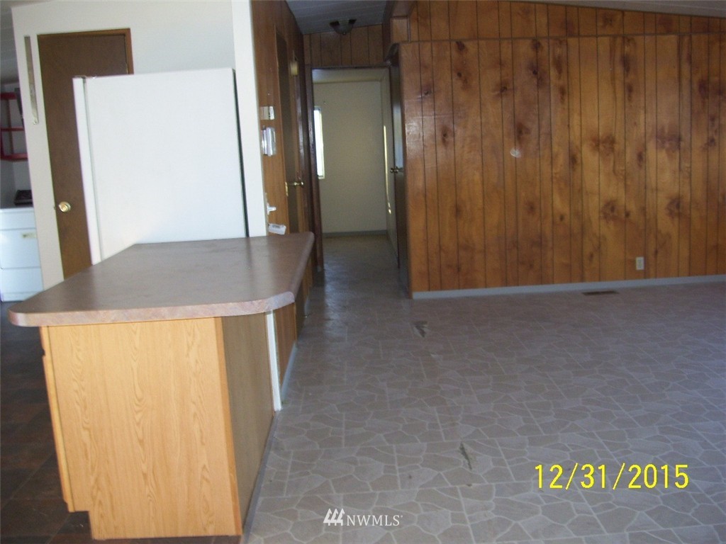 8635 Vince Road Northeast Moses Lake, WA 98837 - Photo 14 of 17 Gallery Image 14