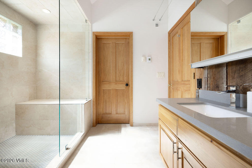 190 Remington Trail Edwards, CO 81632 - Photo 23 of 44 2604_190_remington_interior_bath01_b