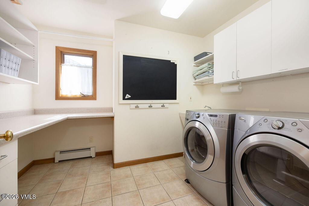 190 Remington Trail Edwards, CO 81632 - Photo 32 of 44 2604_190_remington_interior_laundry