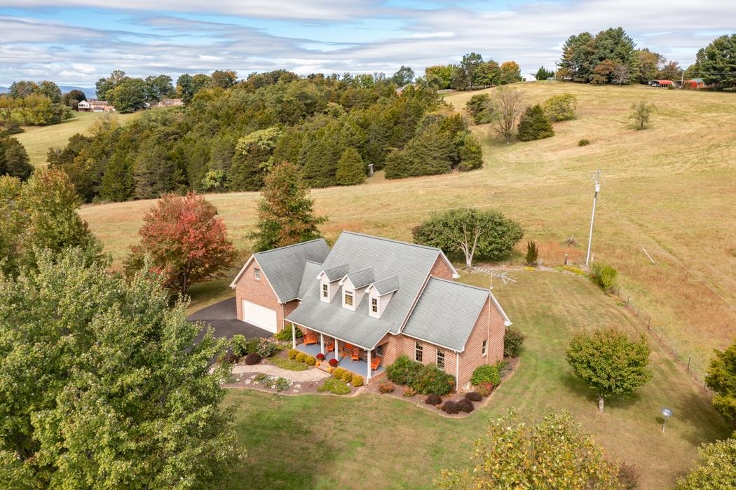 1284 Limestone Road Mount Sidney, VA 24467 - Photo 11 of 65