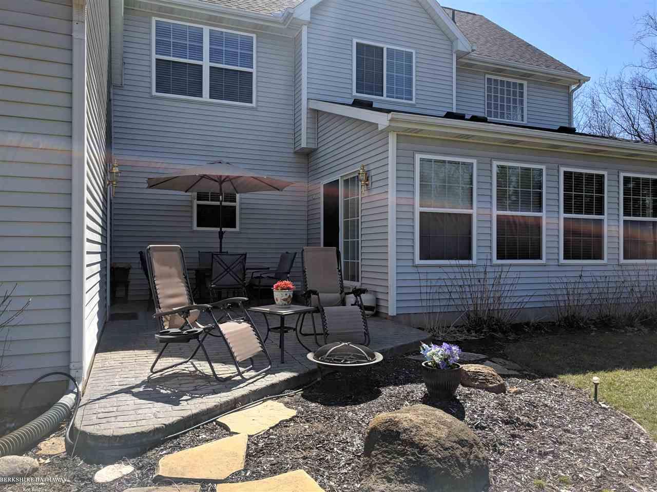 1934 Sundance Ridge Howell, MI 48843 - Photo 58 of 62 31376026-57.JPG