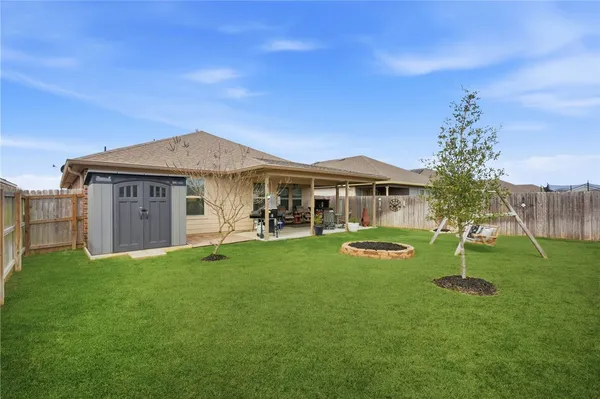 $260,000 | 2425 Mulligan Lane, Navasota, TX 77868