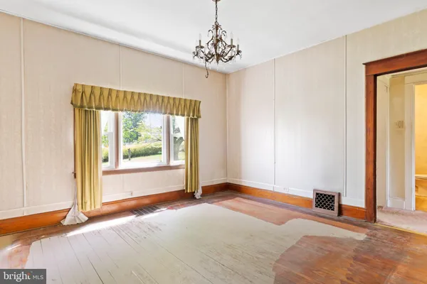 $224,900 | 3513 Beaufort Street, Harrisburg, PA 17111
