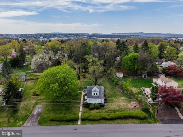 $224,900 | 3513 Beaufort Street, Harrisburg, PA 17111